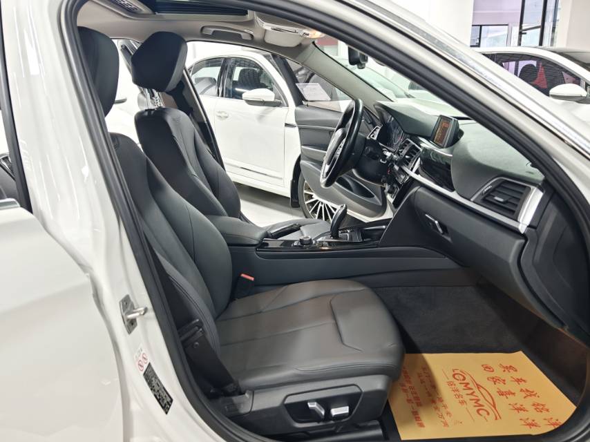 BMW 3 Series 2017 #7 BMW 3 Series 2017 car image #7