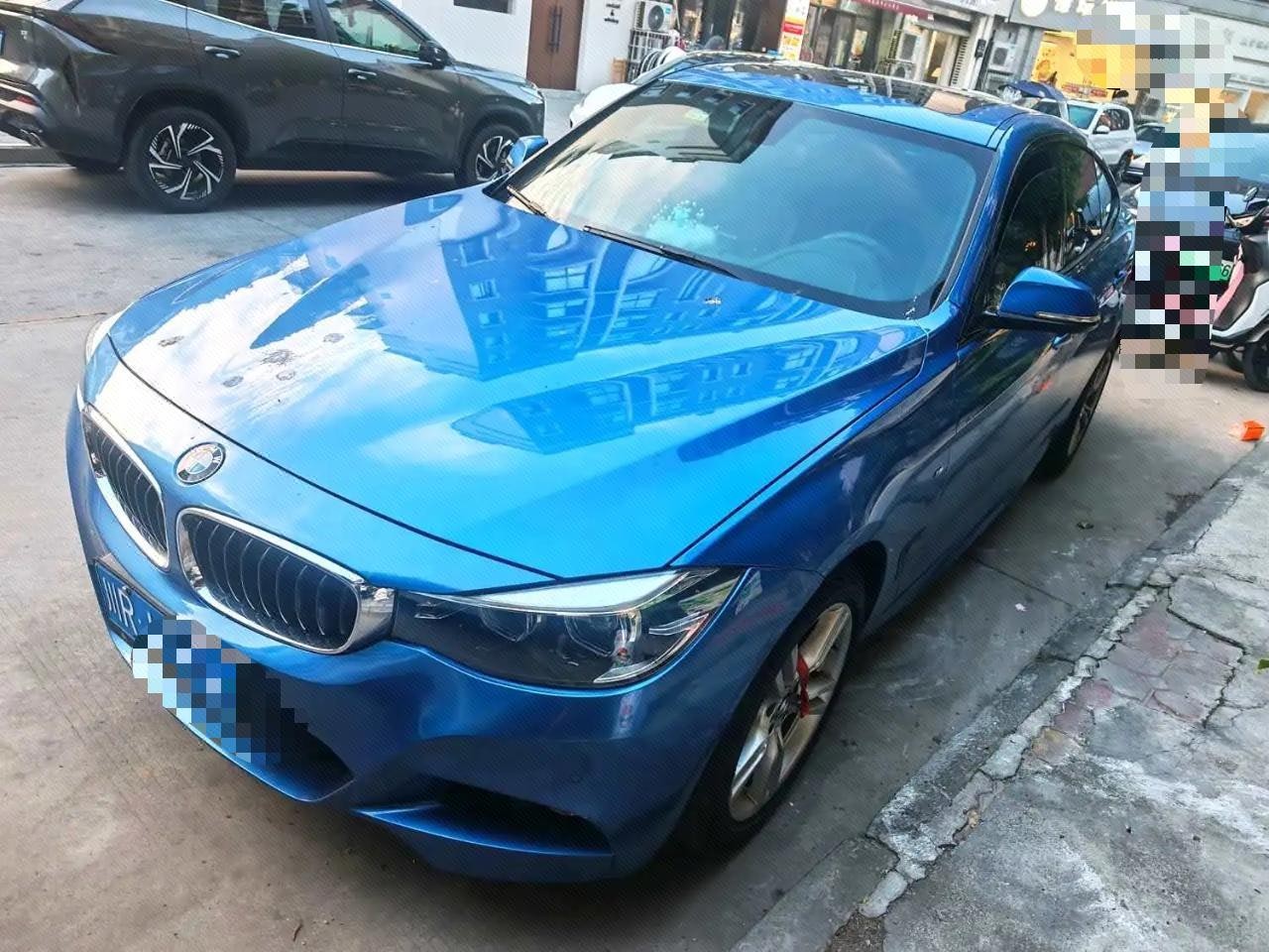 BMW 3 Series GT 2019 BMW 3 Series GT 2019 car image