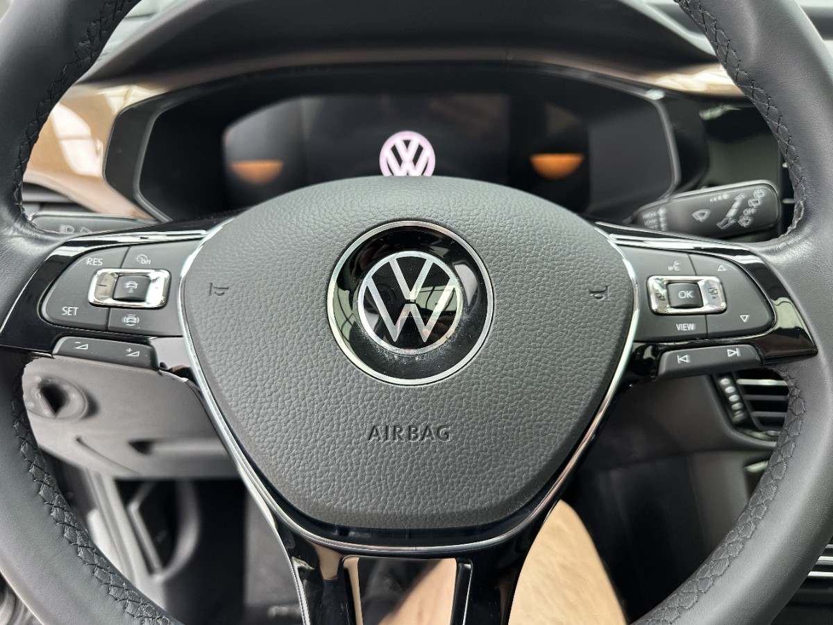Volkswagen Tharu 2023 car image #13