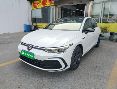 Volkswagen Golf 2022 car image 
