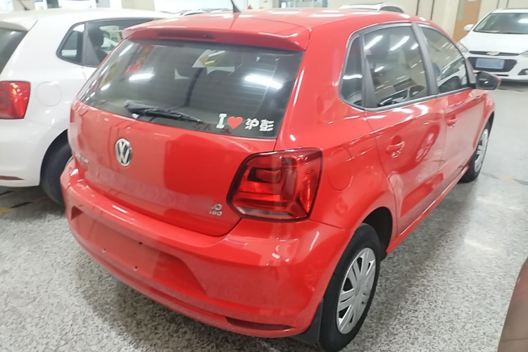 Volkswagen Polo 2018 car image #7