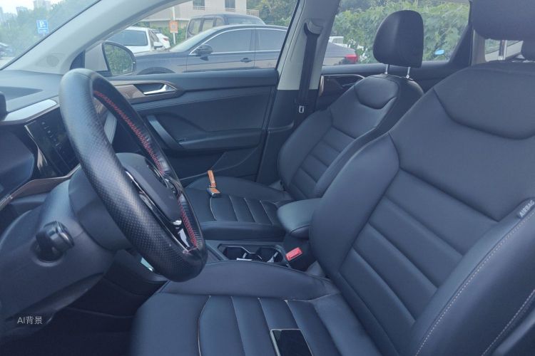 Volkswagen Tharu 2021 car image #17