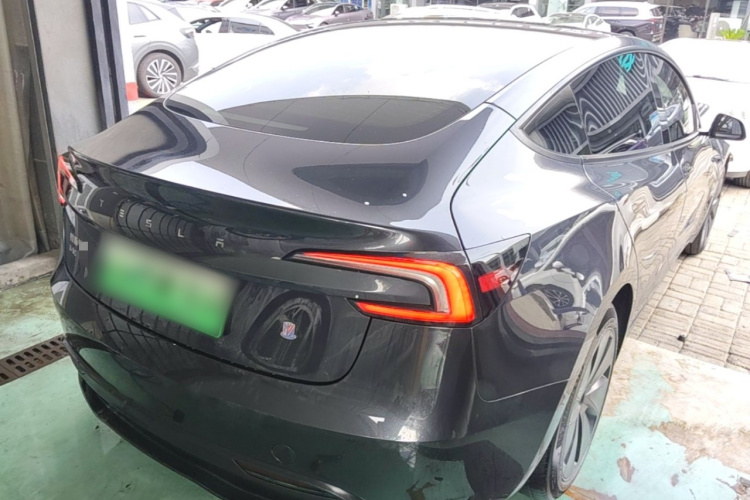Tesla Model 3 2024 #5 Tesla Model 3 2024 immagine di auto #5