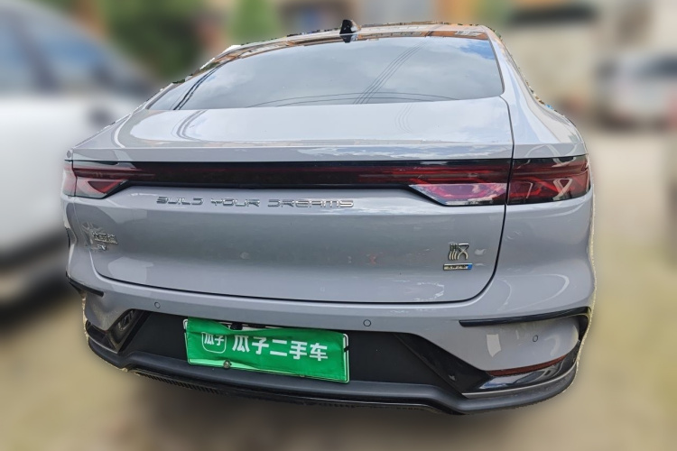 BYD Han 2025 car image #4