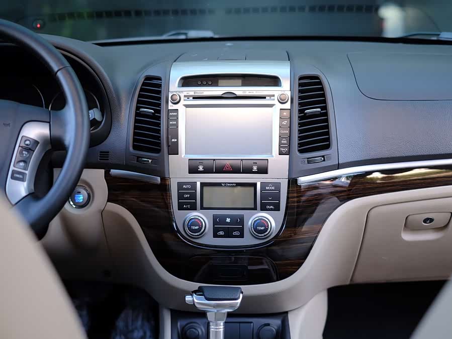 Hyundai Santa Fe Classic 2011 car image #54