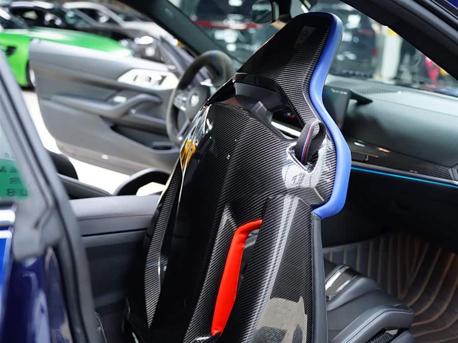 BMW M4 2024 immagine di auto #54