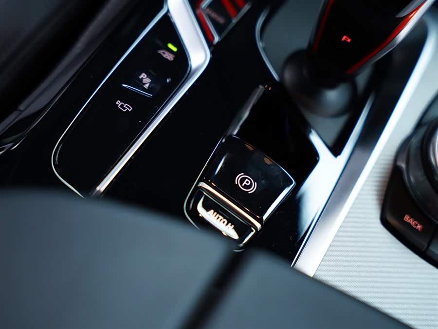 BMW M5 2022 صورة سيارة #54