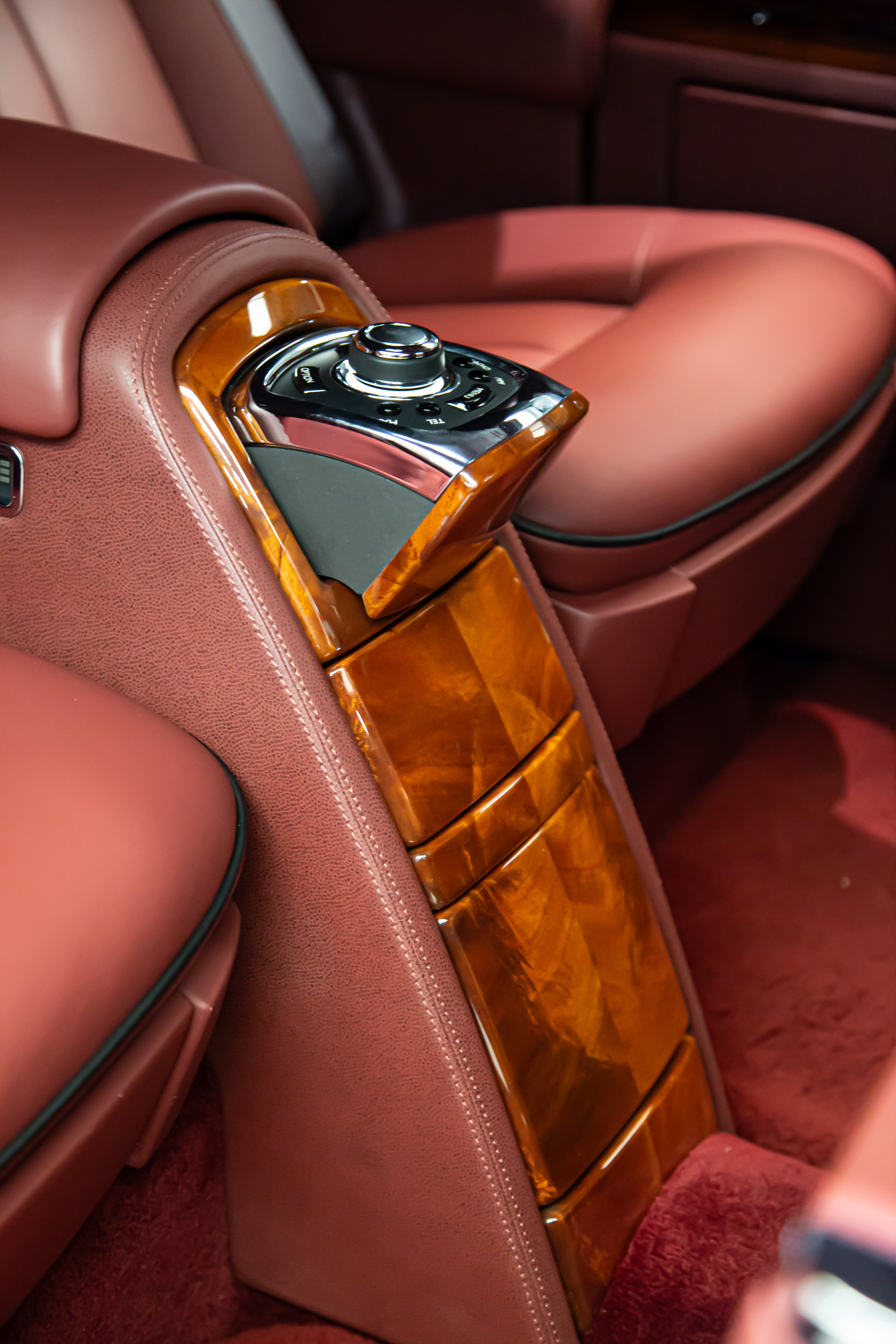 劳斯莱斯 幻影 2014 汽车图片 #54