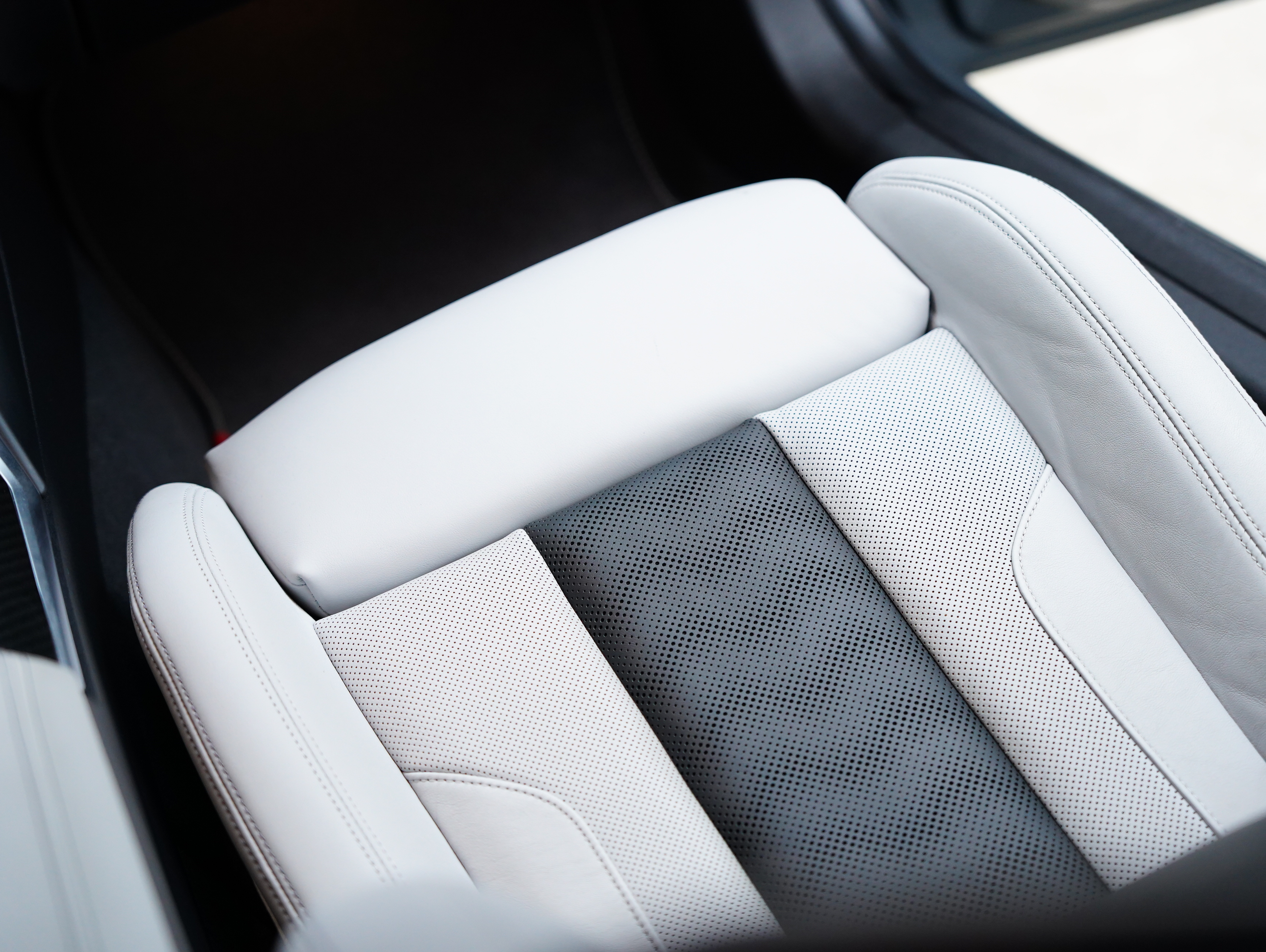 BMW M3 2024 imagen de coche #54