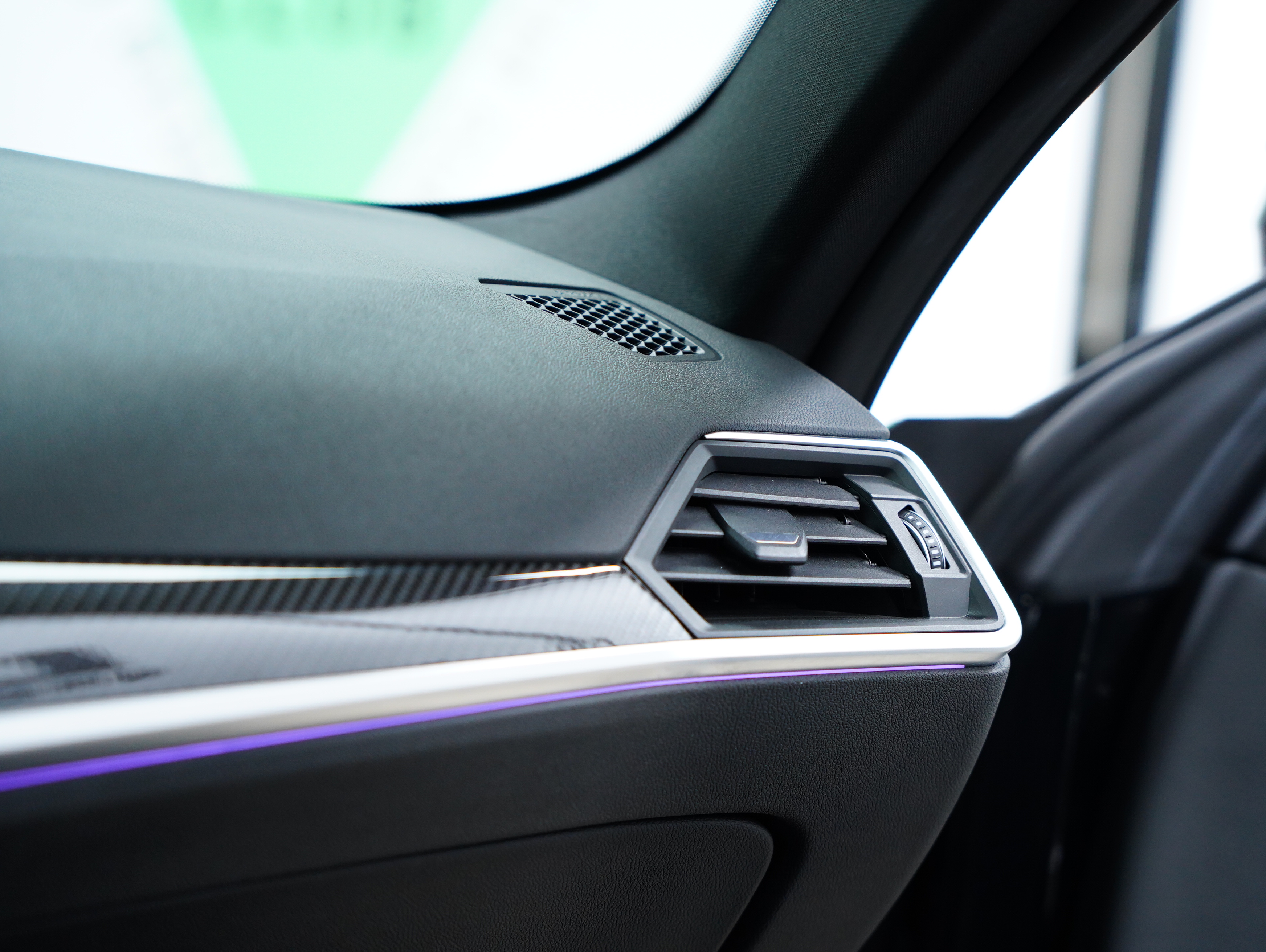 BMW M4 2023 car image #54