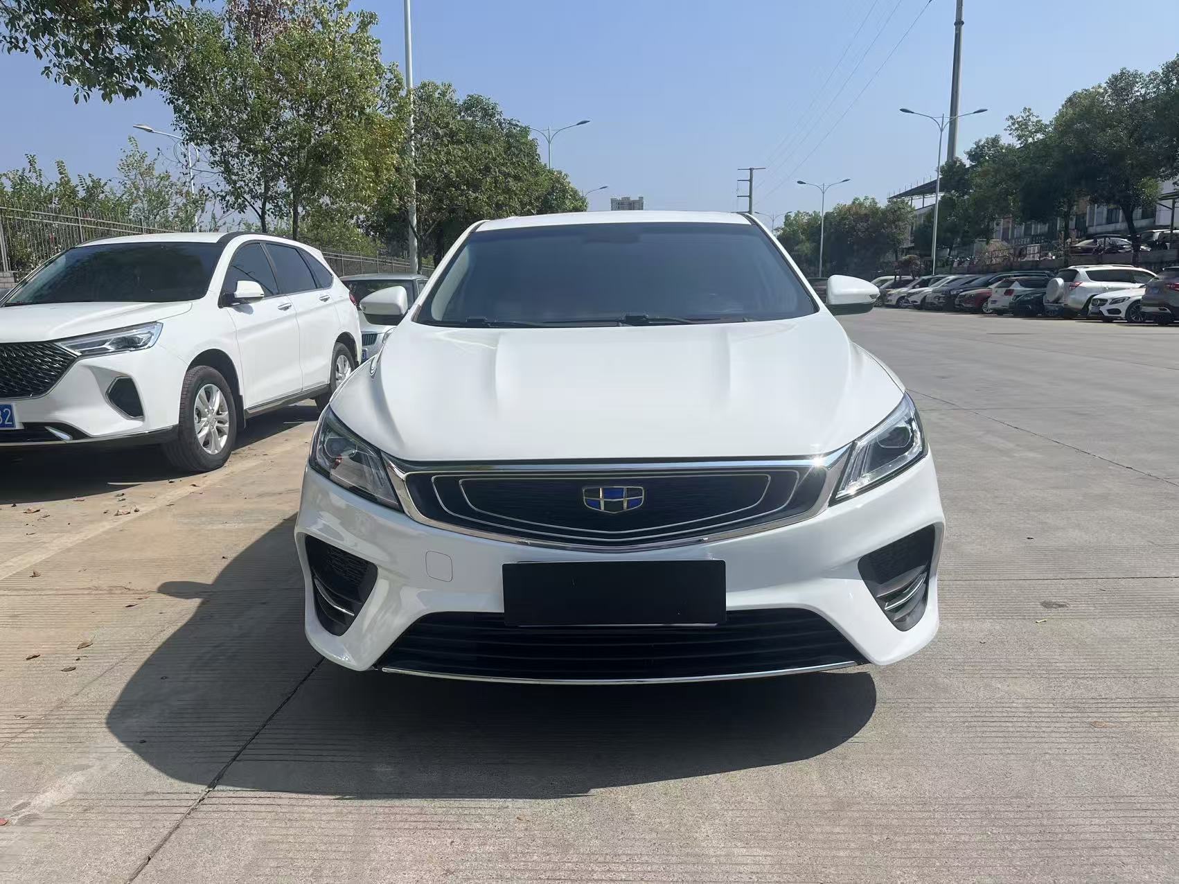 GEELY Binray 2019 car image #2