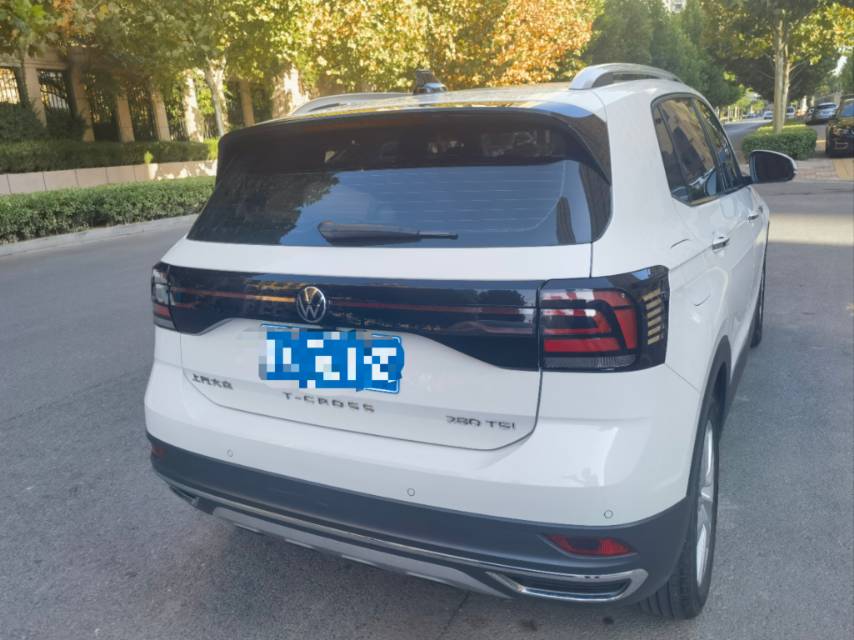 Volkswagen T-Cross 2021 #4 Volkswagen T-Cross 2021 car image #4