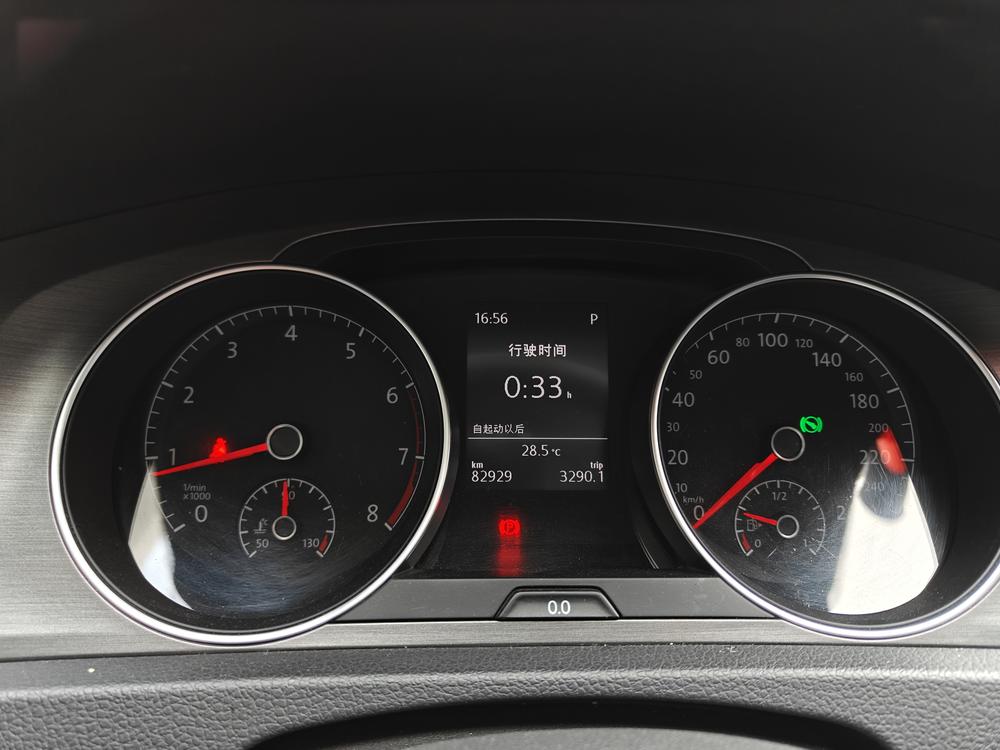 Volkswagen Golf 2014 car image #10