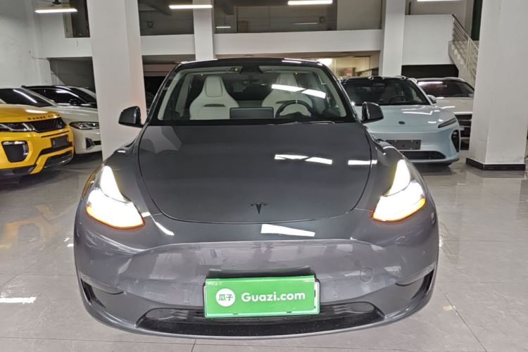Tesla Model Y 2022 #3 Tesla Model Y 2022 car image #3
