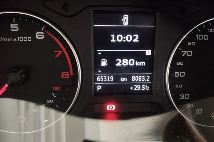 Audi A3 2015 car image #12