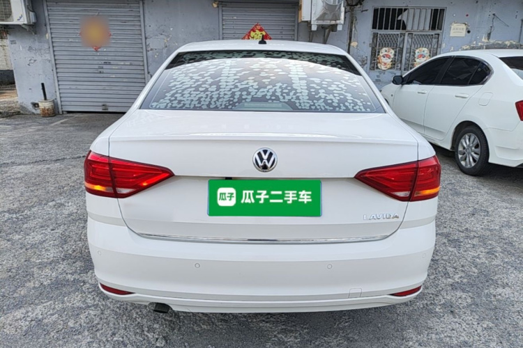 Volkswagen Lavida 2017 car image #6