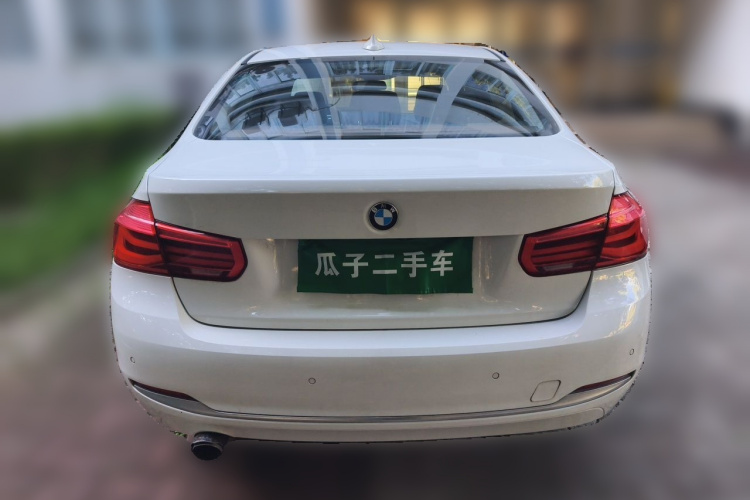 BMW 3 Series 2016 car image #4