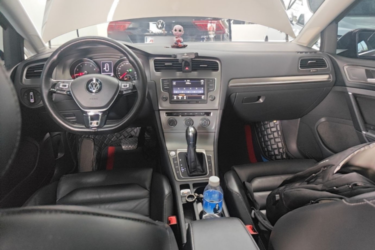 Volkswagen Golf 2017 #10 Volkswagen Golf 2017 car image #10