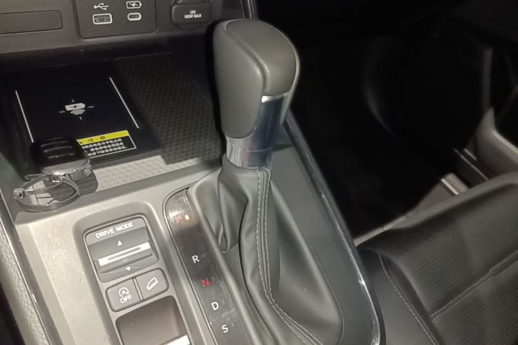 Honda CR-V 2023 car image #17