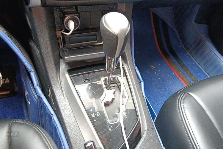 Toyota Corolla 2017 #16 Toyota Corolla 2017 car image #16