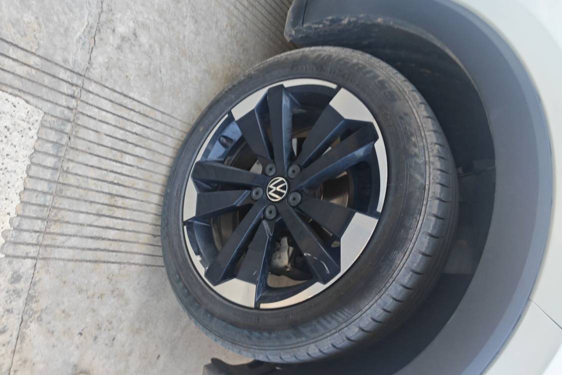 Volkswagen Tacqua 2023 car image #9