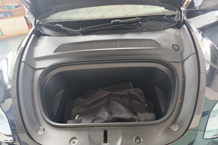 Tesla Model Y 2022 #20 Tesla Model Y 2022 immagine di auto #20