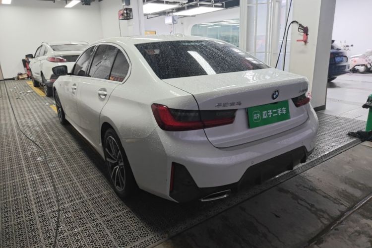 BMW 3 Series 2024 #5 BMW 3 Series 2024 immagine di auto #5