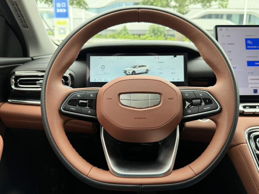 GEELY Emgrand 2025 #26 GEELY Emgrand 2025 car image #26
