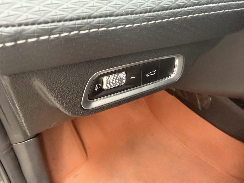 GEELY Binray 2024 car image #14