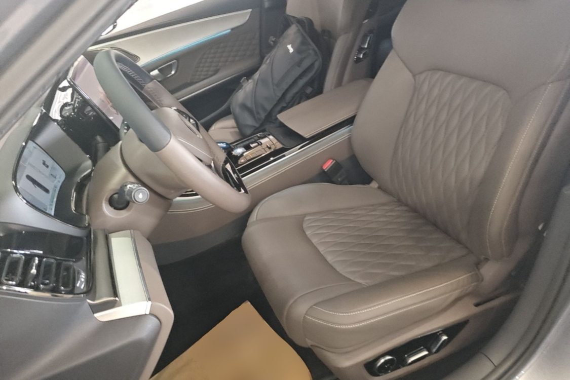 BYD Han 2024 #12 BYD Han 2024 immagine di auto #12