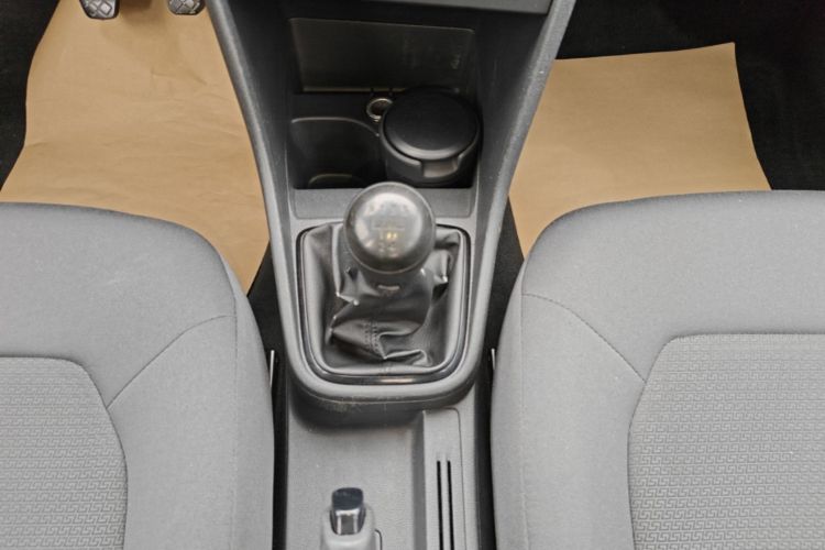 Volkswagen Santana 2016 #14 Volkswagen Santana 2016 car image #14