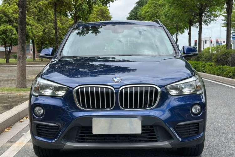 BMW X1 2018 #7 BMW X1 2018 immagine di auto #7