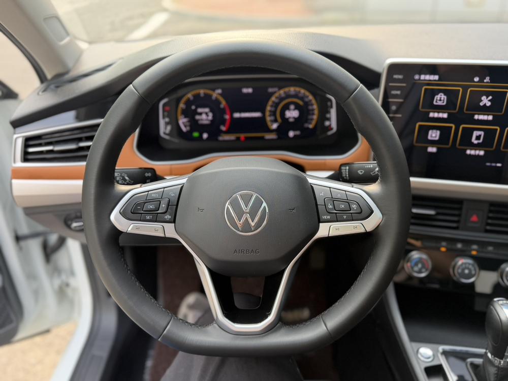 Volkswagen Bora 2023 #17 Volkswagen Bora 2023 car image #17