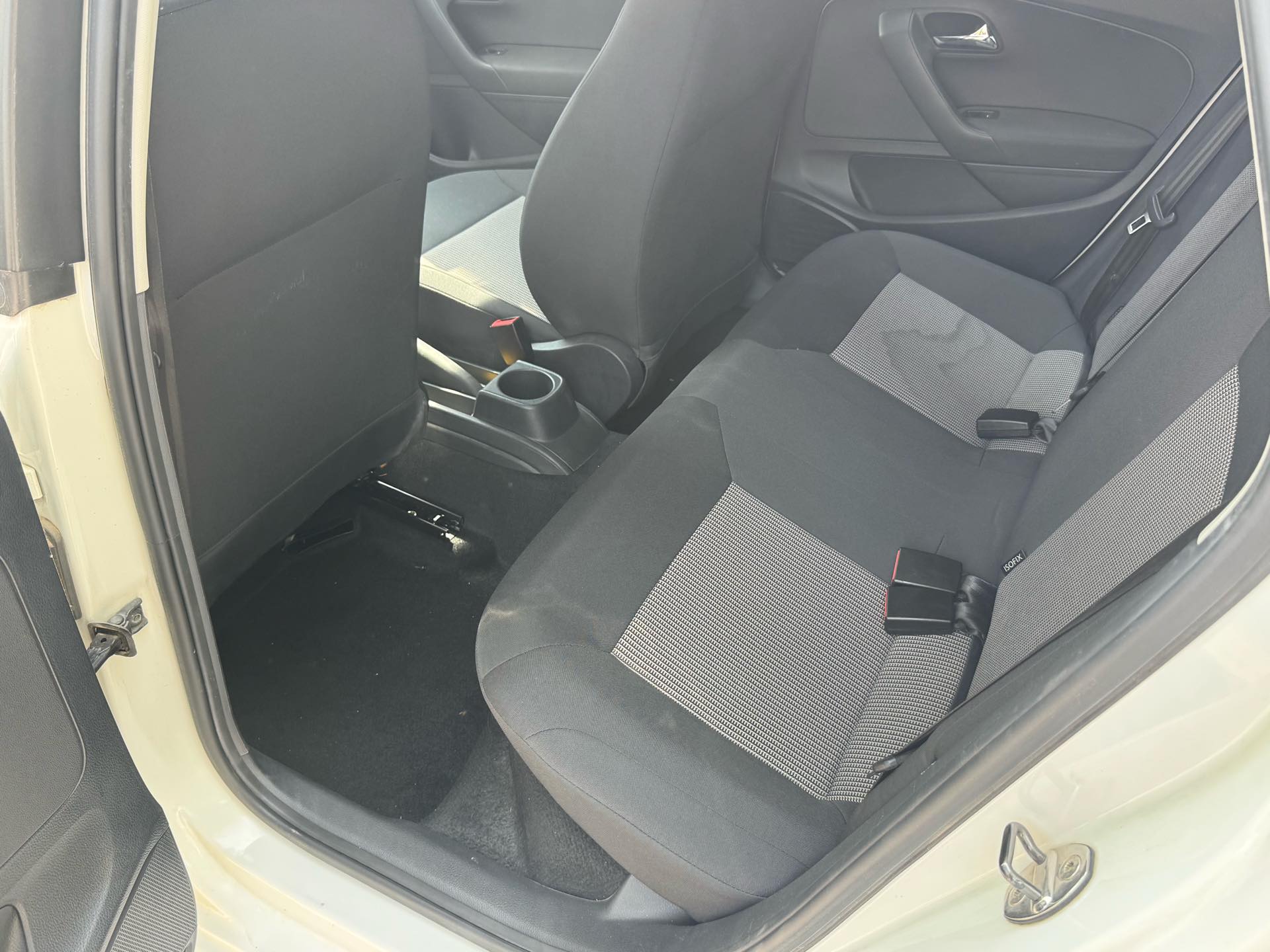 Volkswagen Polo 2018 immagine di auto #9