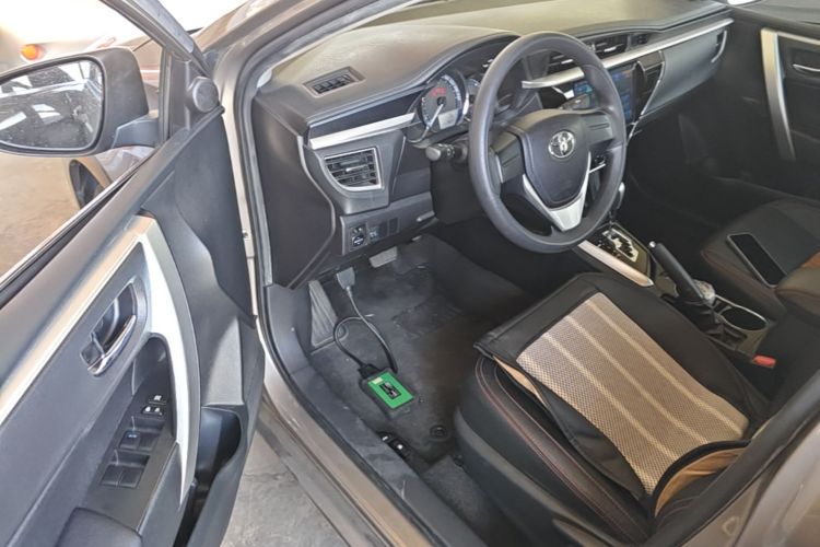 Toyota Corolla 2018 car image #12