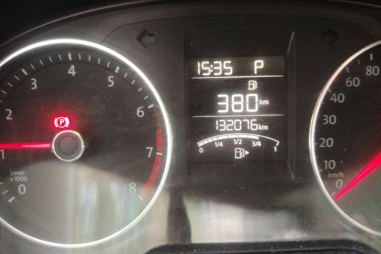 Volkswagen Polo 2016 #10 Volkswagen Polo 2016 car image #10