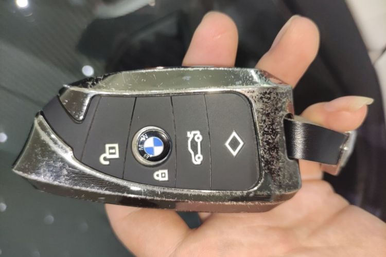 BMW 3 Series 2019 #9 BMW 3 Series 2019 car image #9
