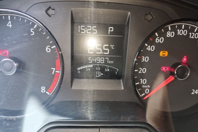 Volkswagen Polo 2016 #14 Volkswagen Polo 2016 car image #14