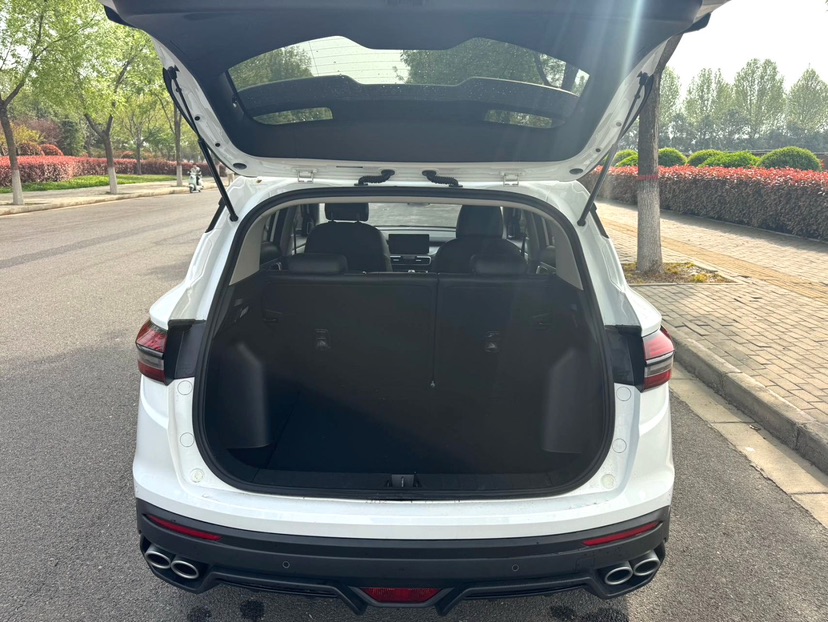 GEELY Coolray 2023 #8 GEELY Coolray 2023 car image #8