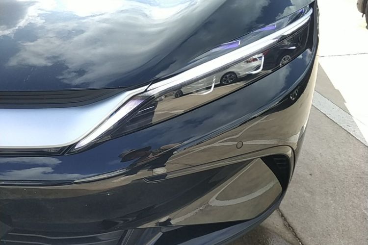 BYD Han 2025 car image #23