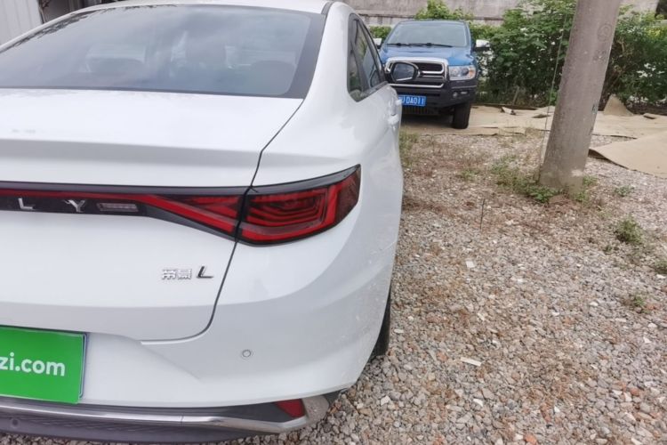 GEELY Emgrand L 2022 car image #8