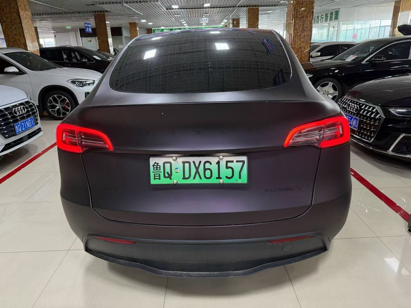 Tesla Model Y 2021 #9 Tesla Model Y 2021 car image #9