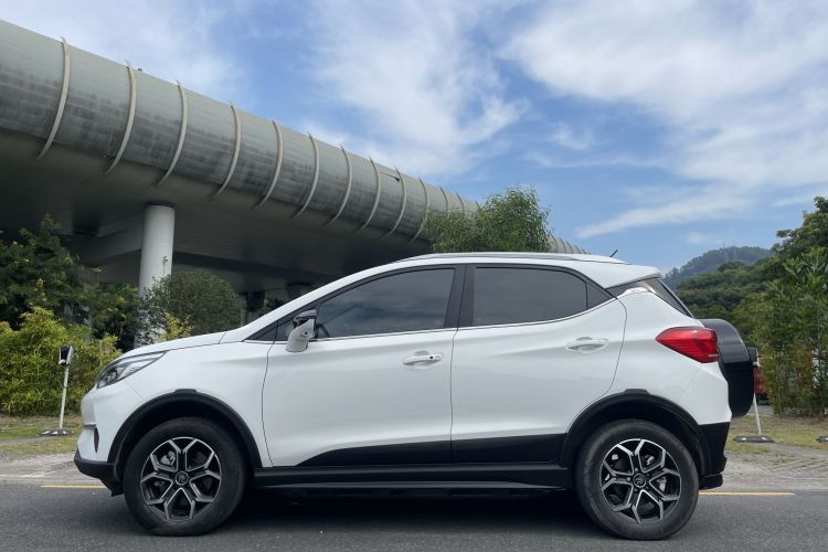 BYD Yuan Pro 2021 car image #8