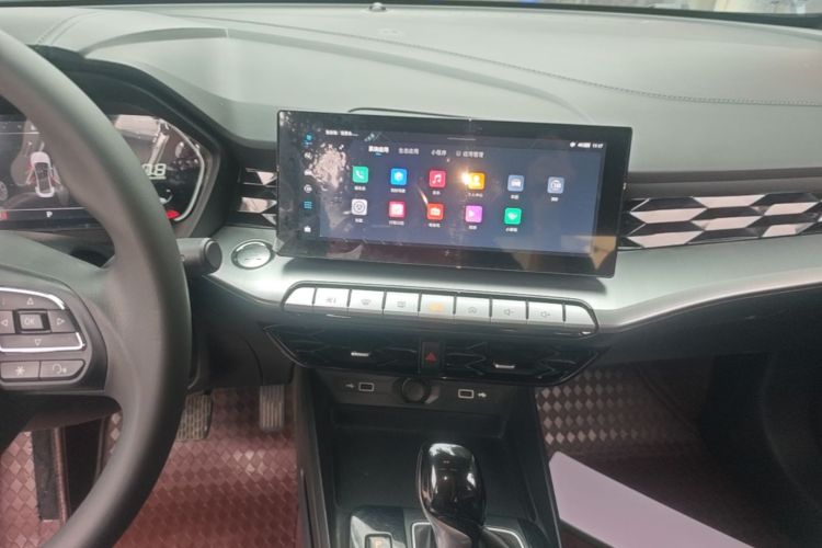 MG 5 2023 immagine di auto #13