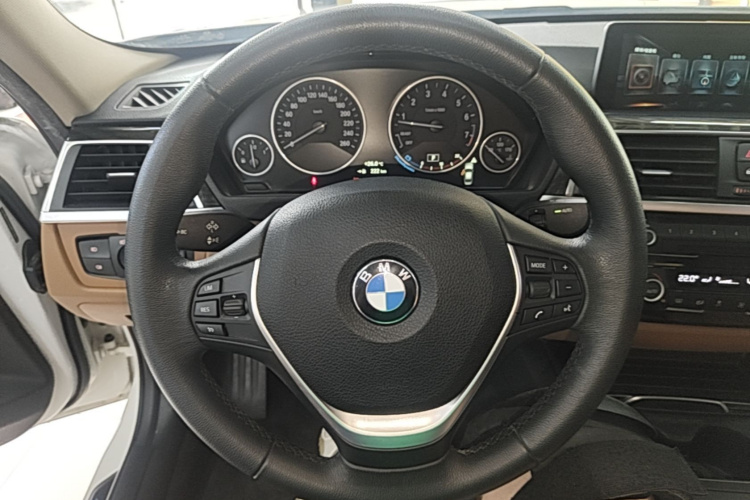 BMW 3 Series 2017 #11 BMW 3 Series 2017 immagine di auto #11