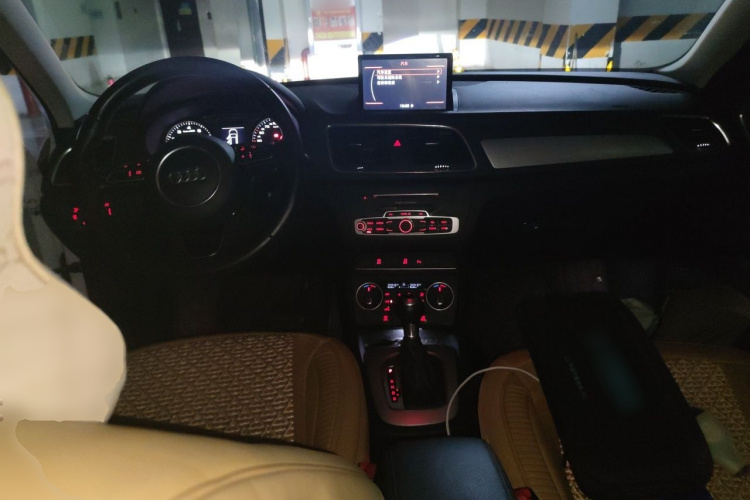 Audi Q3 2016 #7 Audi Q3 2016 immagine di auto #7