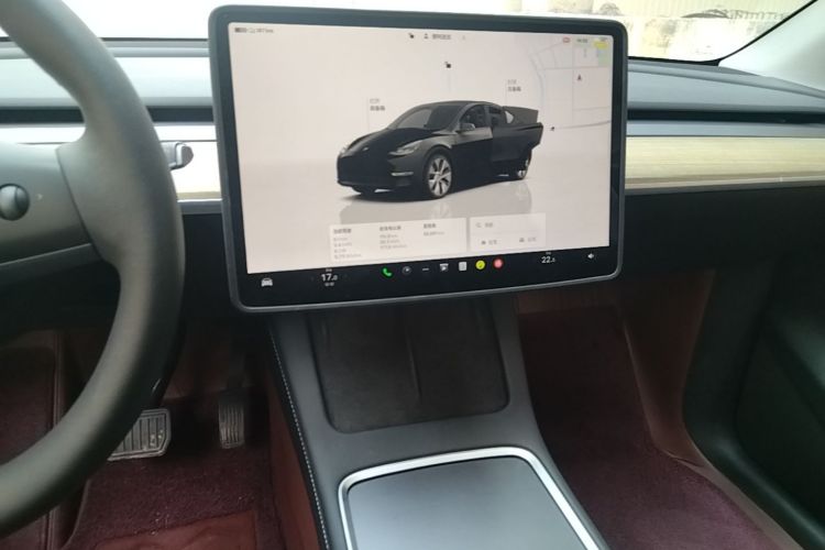 Tesla Model Y 2023 #13 Tesla Model Y 2023 car image #13