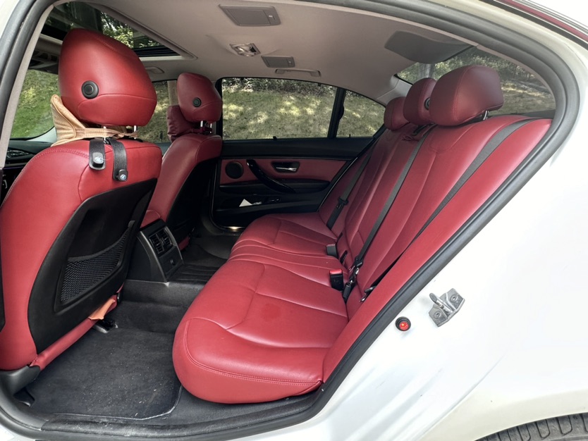 BMW 3 Series 2017 #7 BMW 3 Series 2017 car image #7