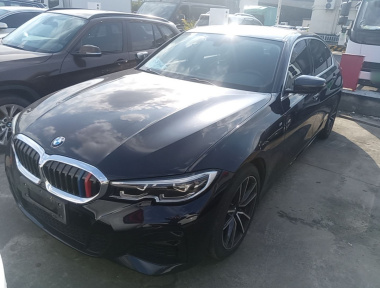 BMW 3 Series 2021 BMW 3 Series 2021 صورة سيارة