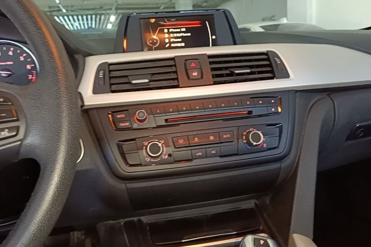 BMW 3 Series 2015 #17 BMW 3 Series 2015 car image #17